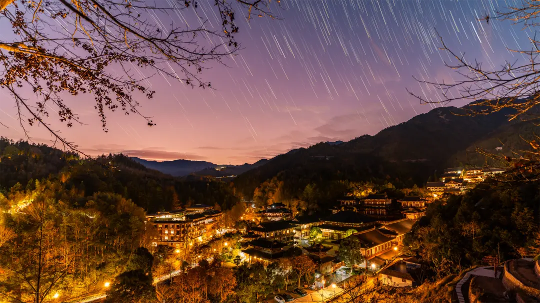 梵宇星轨（摄影：艺净）